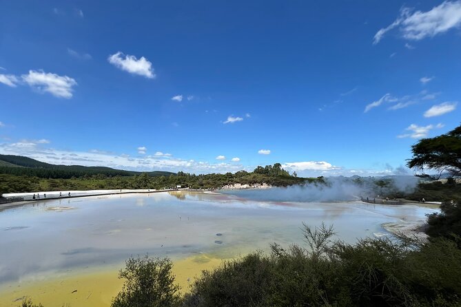 Wai-O-Tapu and Te Puia Day Trip Transport from Auckland - The 45-minute Wai-O-Tapu walk