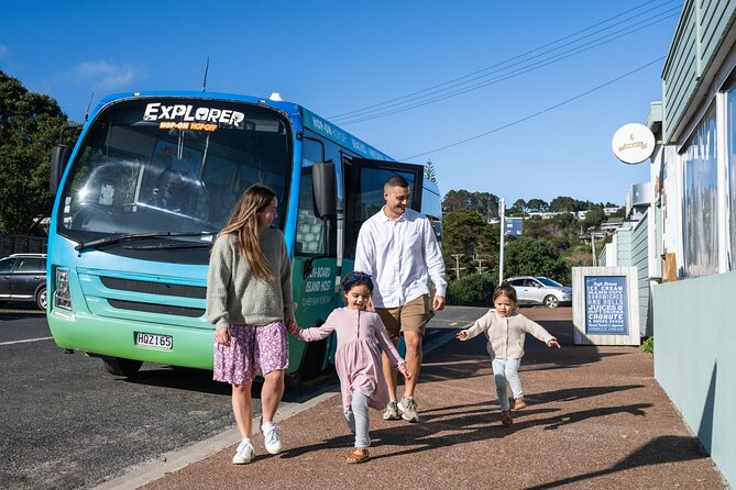 Waiheke Island Hop-On Hop-Off Explorer Bus - Stop 1: Waiheke Community Art Gallery