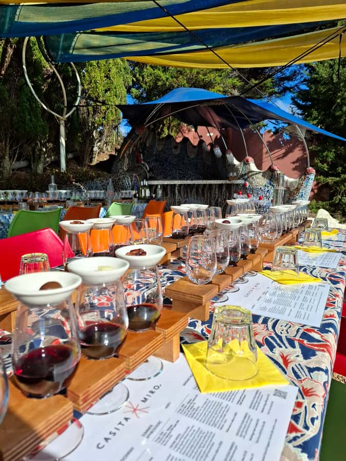 Waiheke Island: Sip and Savor 3 Vineyards Tour with Lunch - Three vineyards, three different personalities
