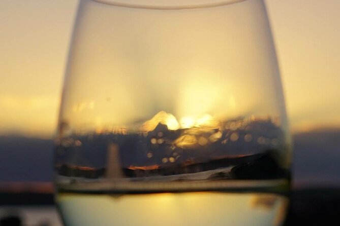 WAIHEKE ZEITGEIST Small Groups Ultra Boutique Off Grid Wine Tours - Food, lunch, and the rhythm of the day