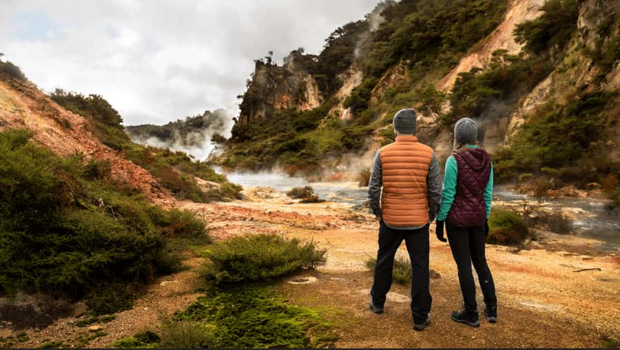 Waimangu: Volcanic Valley Walk and Lake Rotomahana Cruise - Using the internal shuttle without losing the experience