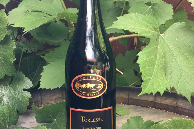 Waipara Valley Winery Tour Wine Tastings and Scenic Views - What the five-star feedback tells you