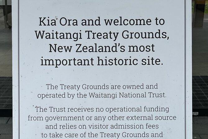 Waitangi Treaty Ground Day Trip Private Transport From Auckland - What the private vehicle adds