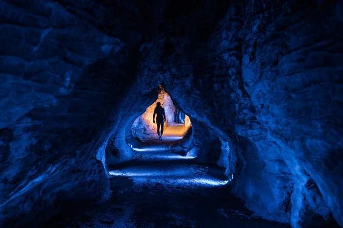Waitomo Glowworm & Ruakuri Twin Cave Experience - Small Group Tour From Auckland - Leaving Auckland before breakfast