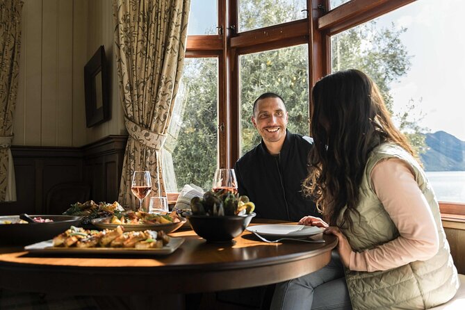 Walter Peak Gourmet BBQ Lunch & Queenstown Lake Cruise - Lunch at Colonel’s Homestead