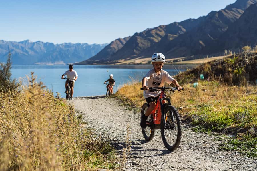 Wānaka: Gladstone Track and Wanaka Trails on Bike or eBike - Why this route is a smart way to see Wānaka