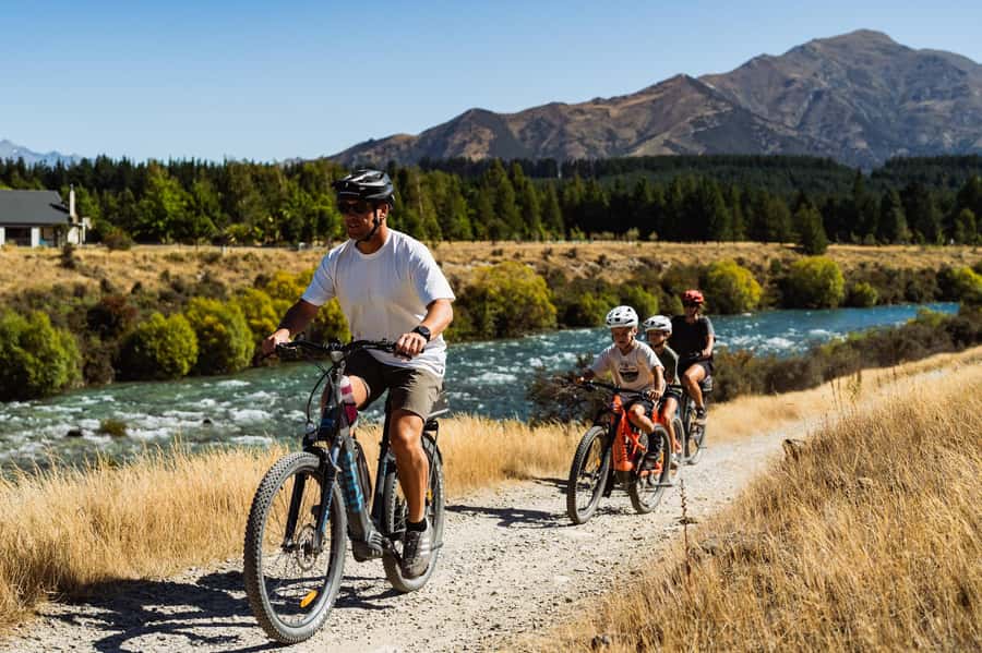 Wānaka: Gladstone Track and Wanaka Trails on Bike or eBike - What the $86 price really covers