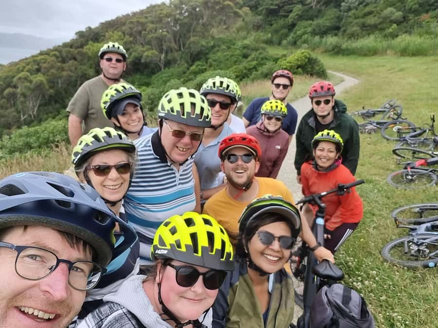 Wellington: Guided Sightseeing Tour by Electric Bike - The guides make the difference