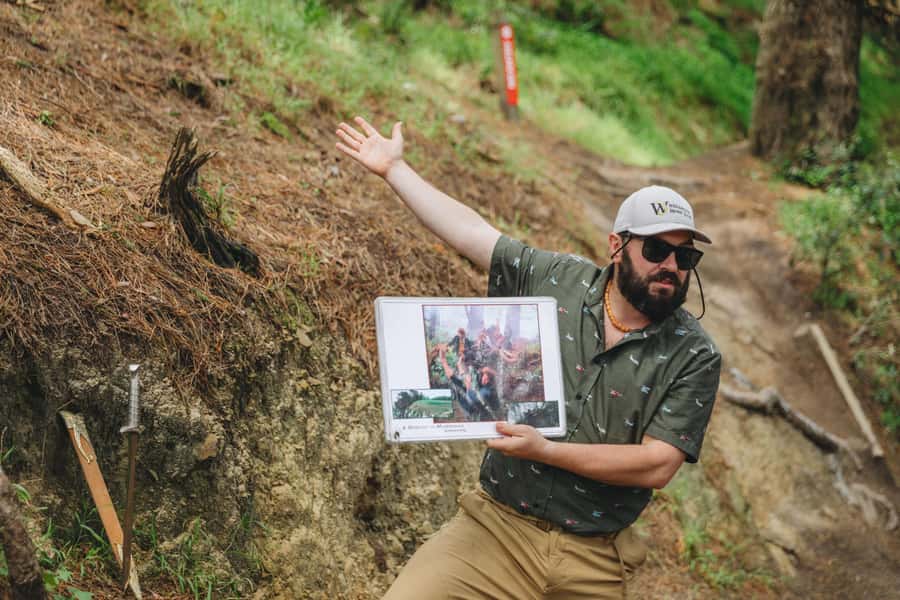 Wellington: Original LOTR Half-Day Experience with Weta - The coastal drive back through Wellywood