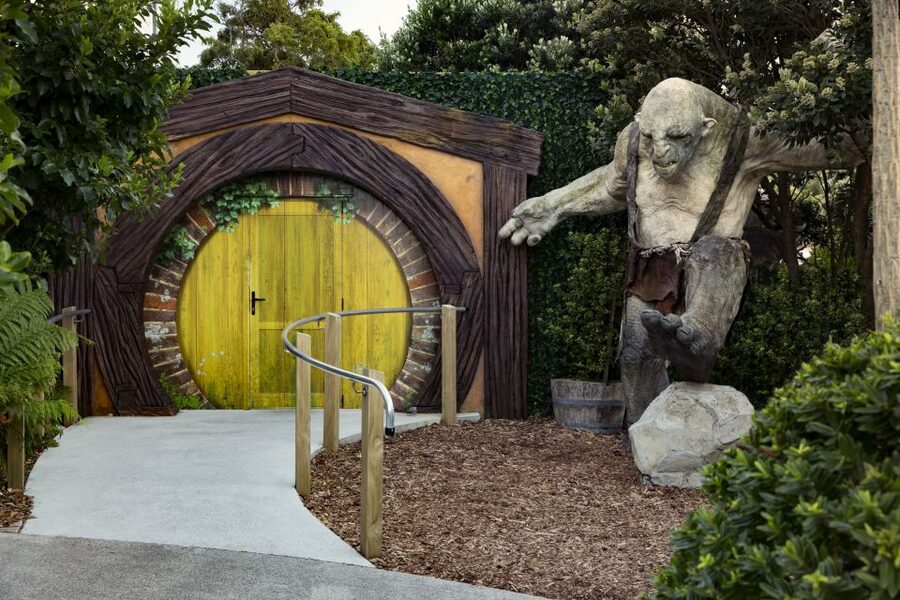 Wellington: Wētā Workshop Guided Tour Ticket - Photography rules and the best way to remember the visit