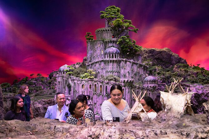 Wētā Workshop Unleashed Tour - Mandarin Speaking Guide - Why this Auckland attraction feels different