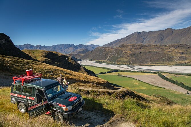 Wine Tour with Wine Tasting from Wanaka - Four small wineries, four chances to compare